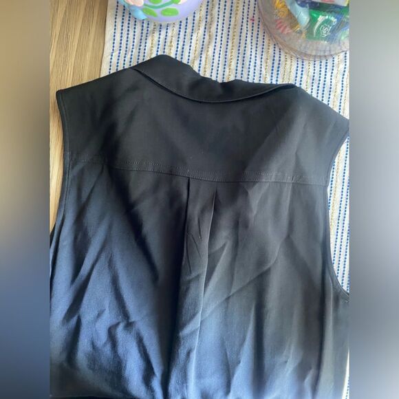 Theory Yariby Jumpsuit Black Sleeveless Pants Collared Button Down Pockets Sz 2 - Picture 14 of 17